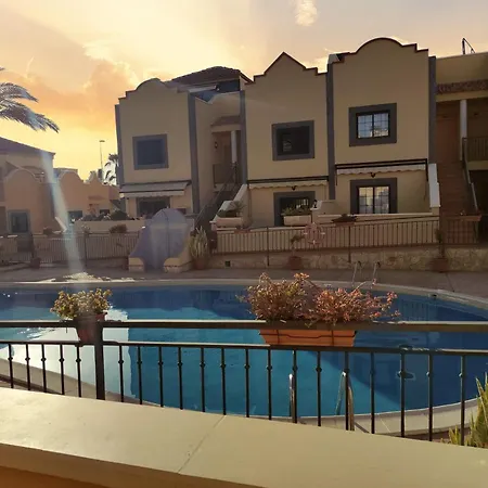 בית נופש Sea View Playa El Duque Opposite 5 Star La Plantation Del Sur Hotel