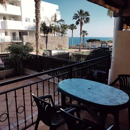 בית נופש Sea View Playa El Duque Opposite 5 Star La Plantation Del Sur Hotel *