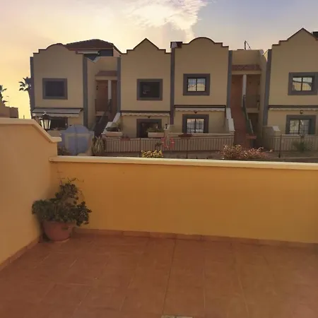 بيت للعطل Sea View Playa El Duque Opposite 5 Star La Plantation Del Sur Hotel أذيخي